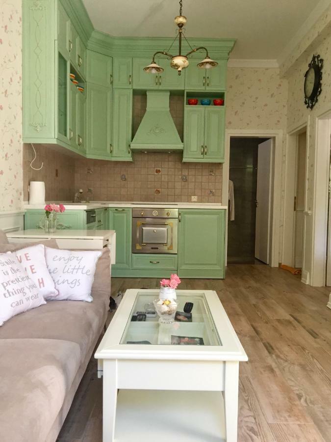 Villa 23 On The Bay Саранда Екстер'єр фото